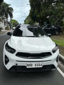 Sell White 2023 Kia Stonic in Quezon City
