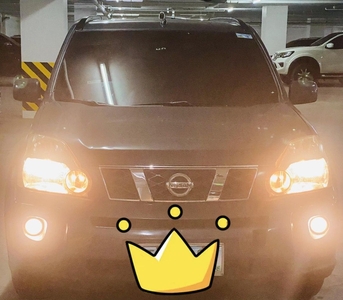 Selling White Nissan X-Trail 2011 in Famy