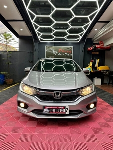 Silver Honda City 2018 for sale in Valenzuela