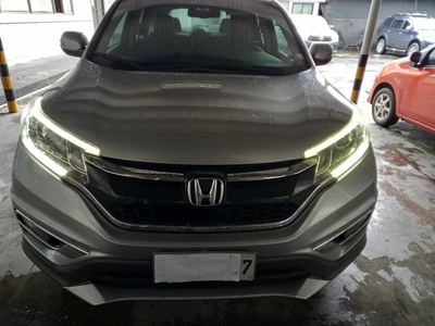 Silver Honda Cr-V 2017 for sale in Manila