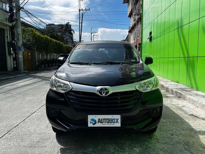 White Toyota Avanza 2019 for sale in Manual