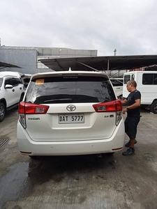 White Toyota Innova 2021 for sale in Quezon