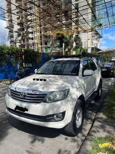 Sell Pearl White 2015 Toyota Fortuner in Pateros