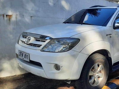 Sell White 2007 Toyota Fortuner in Marikina