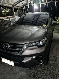 Sell White 2018 Toyota Fortuner in Bacolor