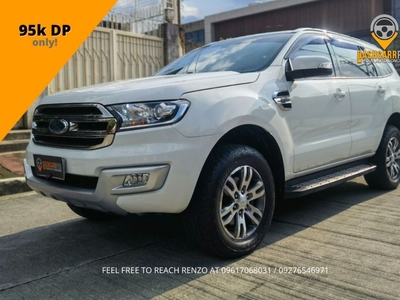 Selling White Ford Everest 2017 in Manila