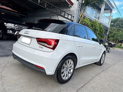 White Audi A1 2018 for sale in Manual