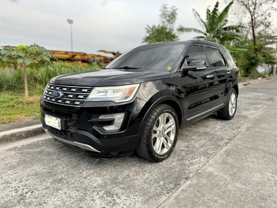 White Ford Explorer 2017 for sale in Bacoor