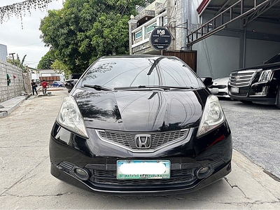 White Honda Jazz 2010 for sale in Bacoor