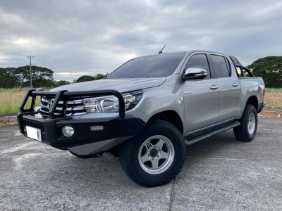 White Toyota Hilux 2016 for sale in