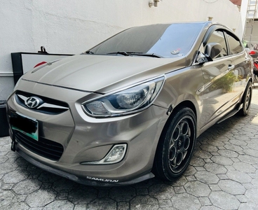 Bronze Hyundai Accent 2011 for sale in Manual