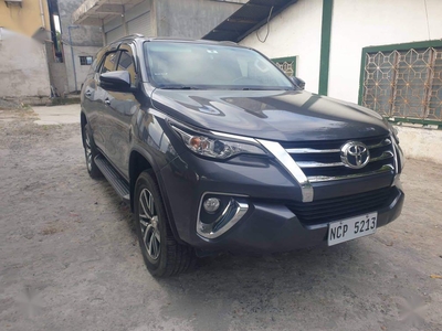 Grey Toyota Fortuner 2018 for sale in Capas