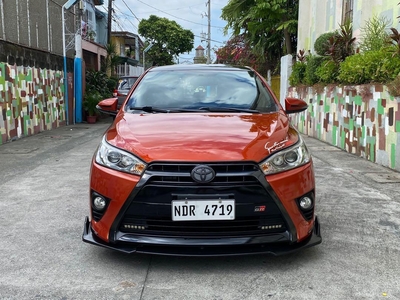 Orange Toyota Yaris 2016 for sale in Automatic
