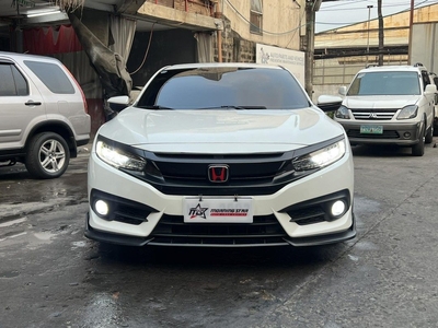Pearl White Honda Civic 2017 for sale in Automatic