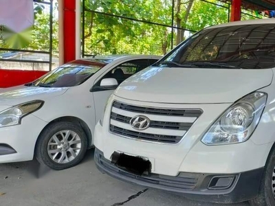 Pearl White Hyundai Starex 2017 for sale in Quezon