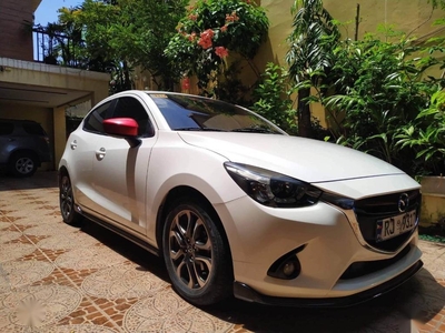 Pearl White Mazda 2 2015 for sale in Quezon City
