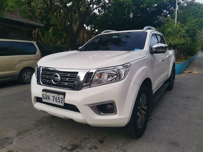 Pearl White Nissan Navara 2020 for sale in Quezon