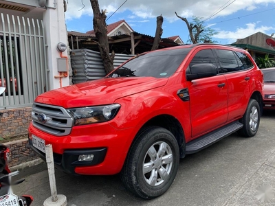 Red Ford Everest 2016 for sale in Manual