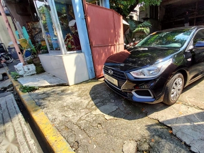Sell Black 2020 Hyundai Accent in Manila