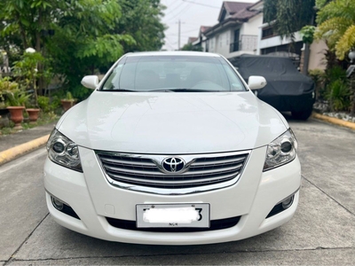 Sell Pearl White 2008 Toyota Camry in Manila