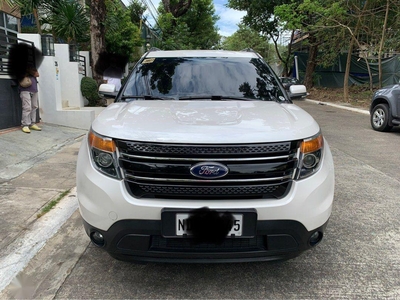 Sell Pearl White 2015 Ford Explorer in Muntinlupa