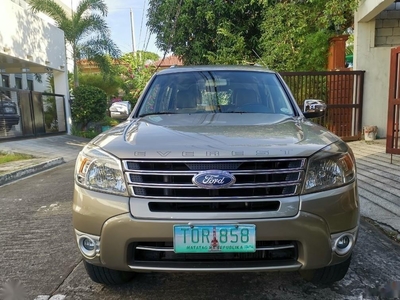 Sell Silver 2012 Ford Everest SUV / MPV at Automatic in at 90000 in San Mateo