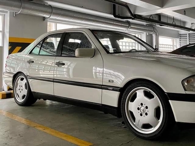 Sell White 1996 Mercedes-Benz C200 in Manila