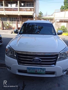 Sell White 2009 Ford Everest SUV / MPV at Manual in at 66000 km in Quezon City