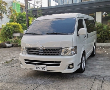 Sell White 2013 Toyota Hiace Super Grandia in Quezon City