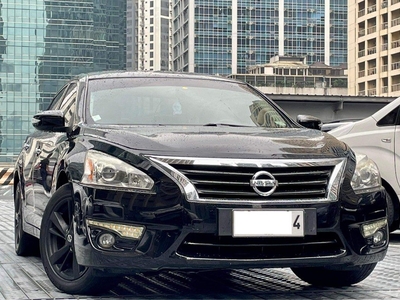 Sell White 2015 Nissan Altima in Makati