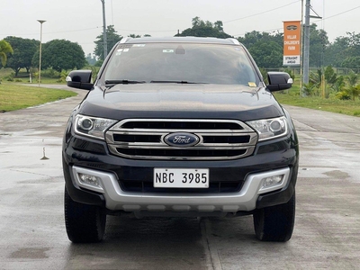Sell White 2017 Ford Everest in Parañaque