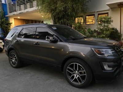 Sell White 2017 Ford Explorer in Taguig