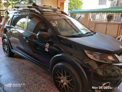 Selling Black Honda BR-V 2017 in Legazpi