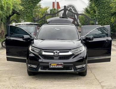Selling Black Honda CR-V 2018 in Quezon