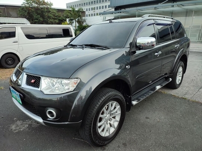 Selling Black Mitsubishi Montero 2013 in Pasig