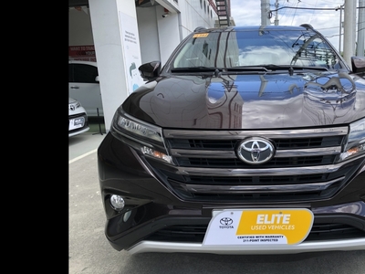 Selling Black Toyota Rush 2018 in Pasay