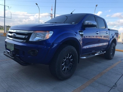 Selling Blue Ford Ranger 2014 in Makati