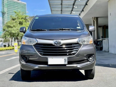 Selling Grey Toyota Avanza 2016 in Makati