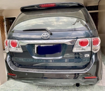 Selling Grey Toyota Fortuner 2014 in Parañaque