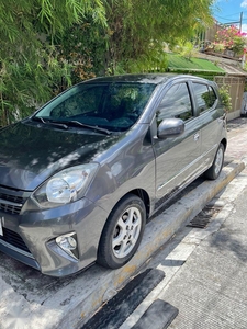 Selling Grey Toyota Wigo 2017 in Quezon