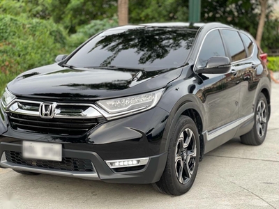Selling Honda Cr-V 2019