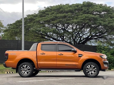 Selling Orange Ford Ranger 2019 in Las Piñas
