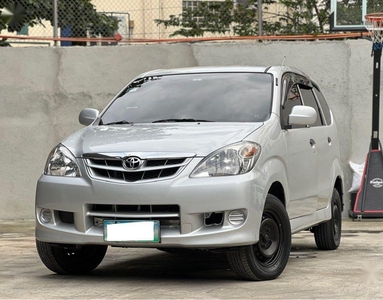 Selling Purple Toyota Avanza 2011 in Quezon City