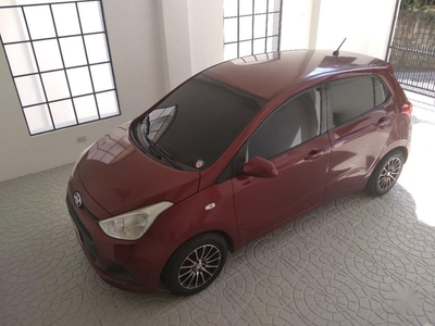 Selling Red Hyundai Grand I10 2014 in Subic