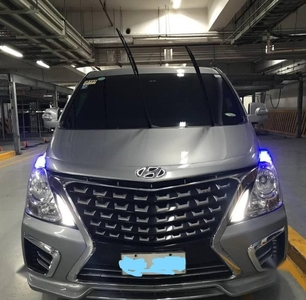 Selling Silver Hyundai Starex 2018 in Pasay