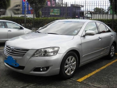 Selling Silver Toyota Camry 2008 in Makati