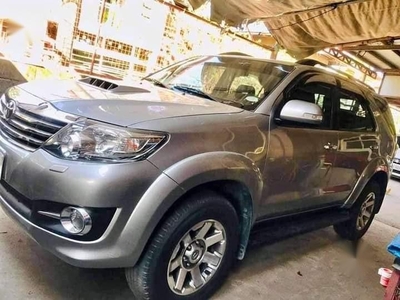 Selling Silver Toyota Fortuner 2015 in Quezon