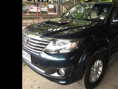Selling Toyota Fortuner 2014 SUV
