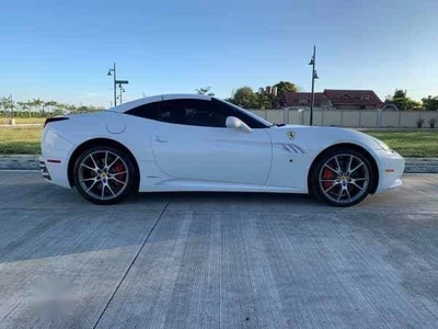 Selling White Ferrari California 2013 in Antipolo