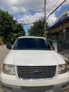 Selling White Ford Expedition 2003 in Las Piñas